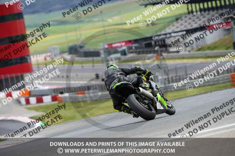 cadwell no limits trackday;cadwell park;cadwell park photographs;cadwell trackday photographs;enduro digital images;event digital images;eventdigitalimages;navarra;no limits trackdays;peter wileman photography;racing digital images;trackday digital images;trackday photos